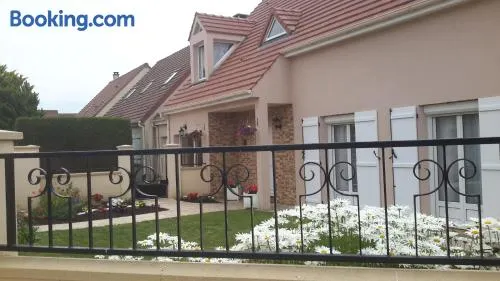 Charmante maison dans village - Image 1