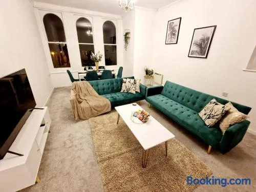Two Bedroom Mansion House Apartment By AZ Luxury Stays Newmarket With Parking And WiFi - Image 1
