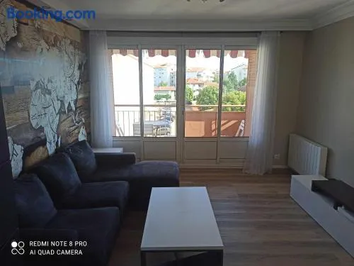 Appartement Bron Résidence avec parc Tram T2 et T5 - Image 1