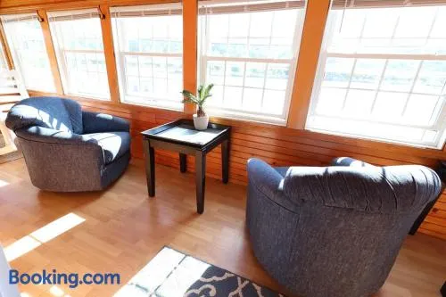 Cozy Cottage Alton Bay - Image 1