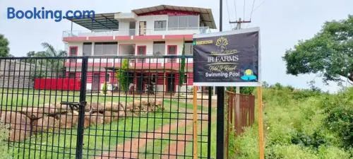 IR FARMS, Yelagiri - Image 1