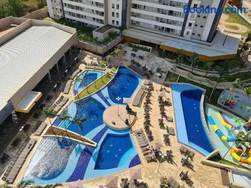 Ideal para famílias, hospede-se no Solar das Águas. - Image 1