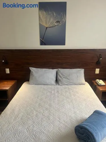 Flat em Taguatinga - Image 1