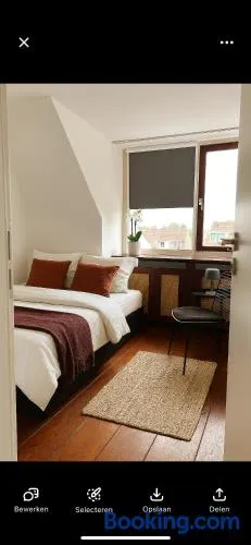 Sfeervolle kamer aan de Dorpsdijk met Gratis Ontbijt - Image 1