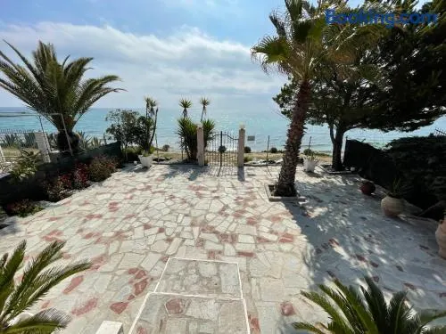 Holiday Home Sea Front - Image 1