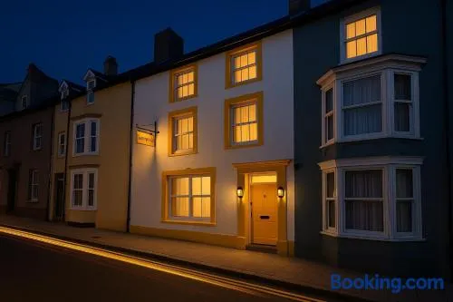 Ty Sunnymead Guesthouse - Image 1