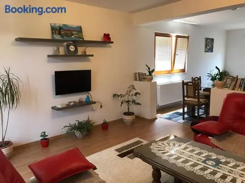 Apartment near the Airport - Image 1
