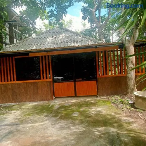 Baan Chom Doi Resort - Image 1