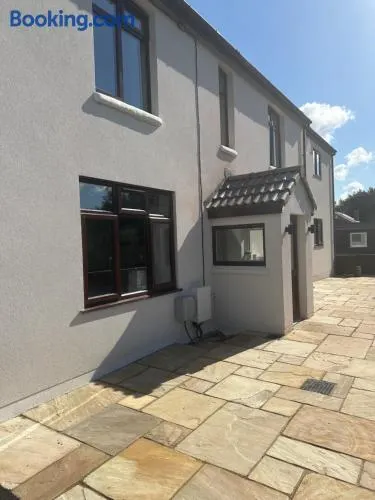 Cedarwood B&B - Image 1