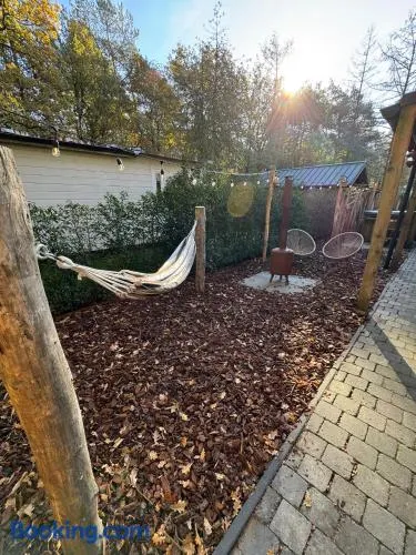 't Boshutje with hot tub - Image 1