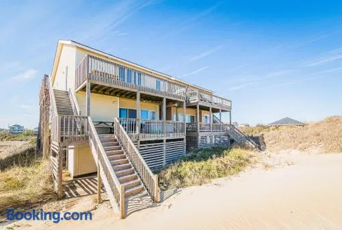 The Flying Tiger Inn - S Nags Head MP 17, Oceanfront Duplex, Ocean View, Elevator, Hot Tub - Image 1