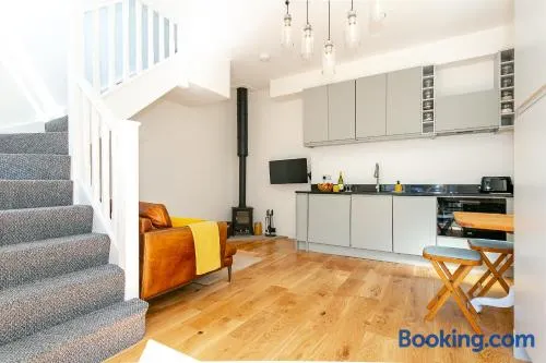 The Bs Hive, Modern, stylish, 2 bedroom house, in Harrogate centre - Image 1