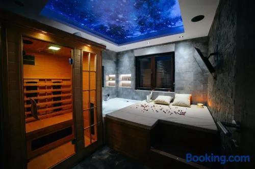 You & Me spa apartment - Image 1
