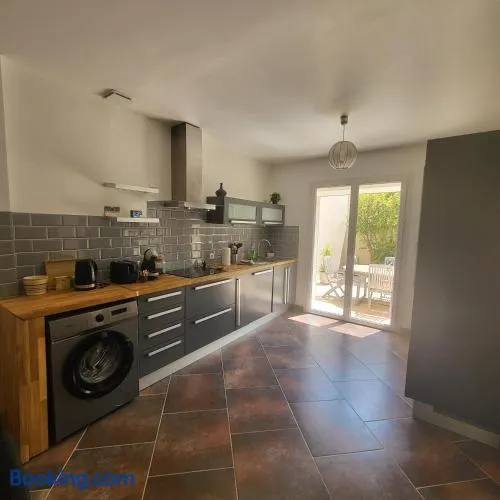 Maison 6 personnes 3 chambres Aéroport-Gare Tgv Aix-Plages - Image 1