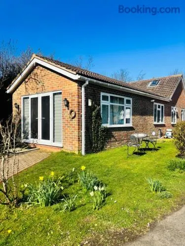 6-7 BRs Lovely Property to Stay with Parking - Image 1