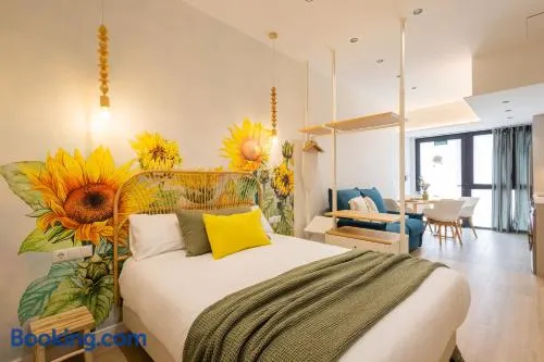 FLORIT FLATS - The Turia Park Lofts - 4 Guests- AC & WiFi - Near City Centre - Image 1