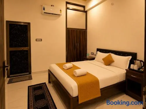 The Awadh Select Ayodhya - Free Private Parking - AC Rooms - Pure Veg - Image 1
