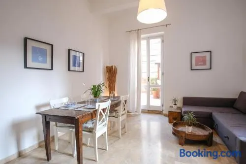 Spacious Apartment with Big Terrace at Colosseum - Image 1