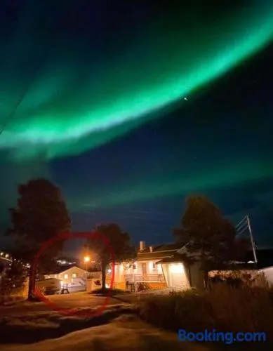 Stor enebolig sentralt på Senja - Image 1
