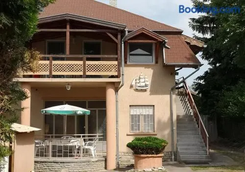 Vitorlas Apartmanhaz - Image 1