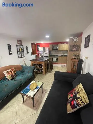 Villa Chela, Hermosa casa de descanso, Venecia Antioquia - Image 1