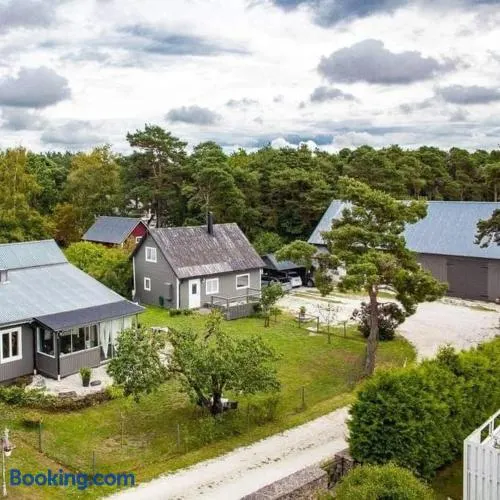 Gotland, Hästgård i Stånga - Image 1