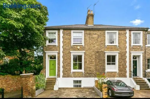 Stylish Georgian townhouse on Richmond Hill - Image 1