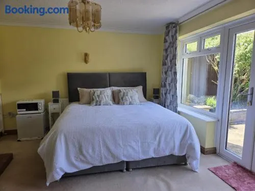 The Garden Room - Image 1