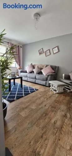 Milltown Apartment - Image 1