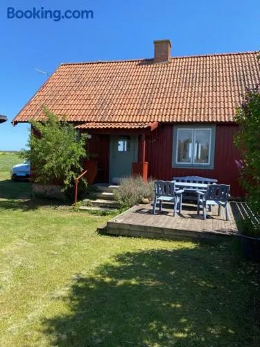 Charmig stuga i Mörbylånga på Öland - Image 1