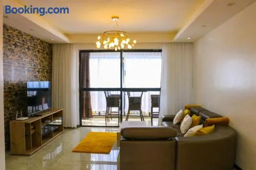 Silver Habor Apartments - Image 1