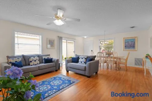 SunnyPeace Retreat - Image 1