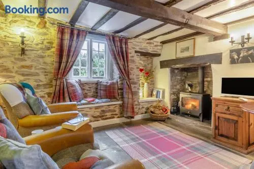 1 Bed in Dulverton oc-l30886 - Image 1