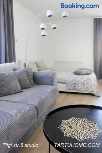Tiigi str flats beside Old Town, parking Tartu Home - Image 1