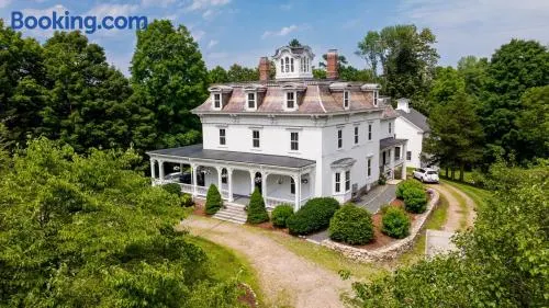 7BR Estate with Htd Pool Near Gillette, World Cup - Image 1