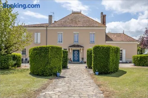 La Vieille Distillerie - Image 1