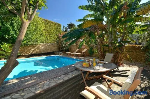 Villa Kamares Private pool - Image 1