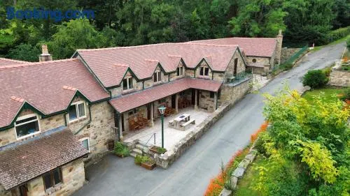 Nant Ucha Farm Holiday Cottages near Llangollen - Image 1