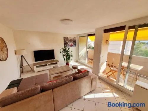 Appartement avec 3 chambres 80m2 plein sud - Image 1