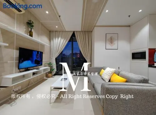 Arcoris Mont Kiara 23# 2 Bedroom Balcony #2-4pax - Image 1