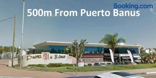 Puerto BBanus Beaches and Marina, Playground The Rich & Famous, is only 1km walk away - Image 1