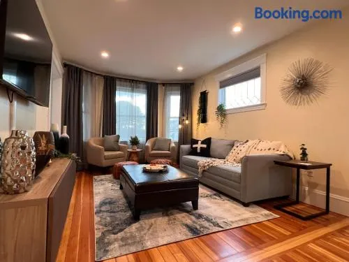 Your Boston Retreat - Great porches - 2/BR sleep 6 - Image 1