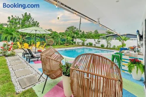 Charming Tropical Getaway with Heated pool-3mile to Beach - Image 1