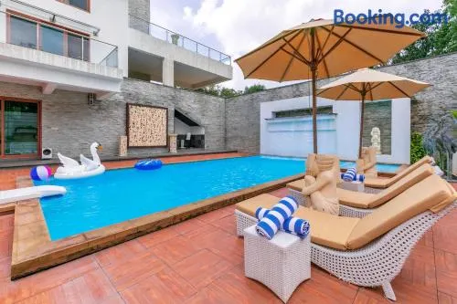 StayVista's Arihant Villa - 5BHK Near Lonavala Railway Station with Private Pool - Image 1