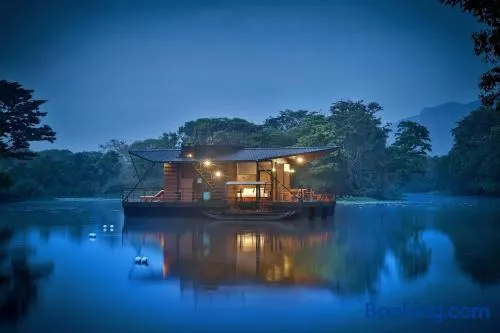Kalundewa Retreat - Image 1