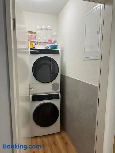 Wohnung möbliert - Image 1