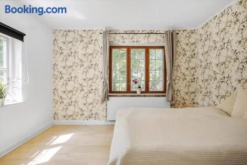 Bright Modern Holiday Home Near Hindemae - Image 1