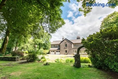7 Bed in Peak Forest oc-g31740 - Image 1