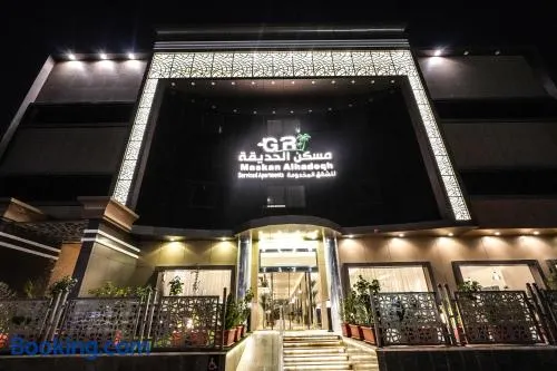 Maskan Alhadeqh Serviced Apartments - Image 1