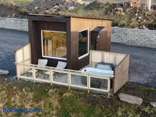 Unik og moderne microhytte med utsikt mot havet 40 A Otterlei Resort - Image 1
